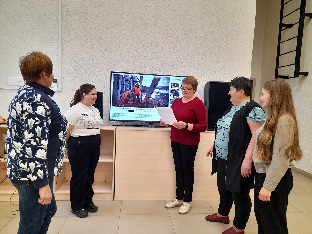 В СДК с. Каменный Брод был проведён познавательный час «БАМ – стройка века» В СДК с. Каменный Брод был проведён познавательный час «БАМ – стройка века»