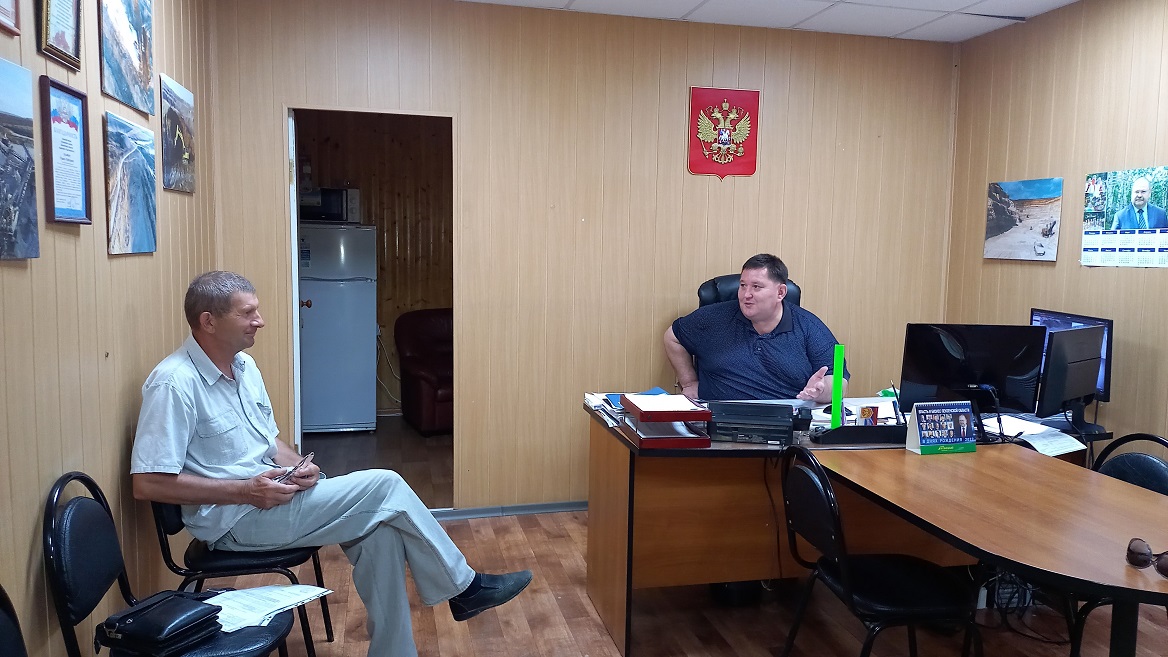 Депутат Собрания представителей Иссинского района Пензенской области Рушан Булатов провел прием граждан 
