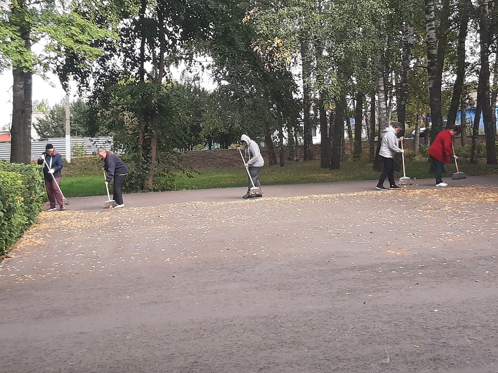 В р.п. Исса продолжают проводиться мероприятия по благоустройству