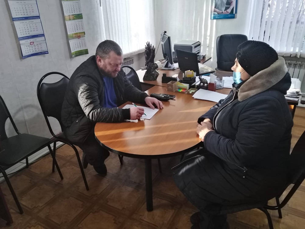Глава Иссинского района провел прием граждан по личным вопросам