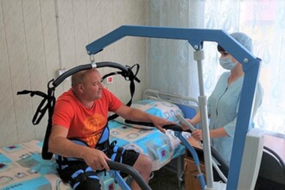 ПО ПОЛИСУ ОМС ОКАЗЫВАЕТСЯ ТОТ ОБЪЕМ МЕДИЦИНСКОЙ ПОМОЩИ, КОТОРЫЙ НЕОБХОДИМ
