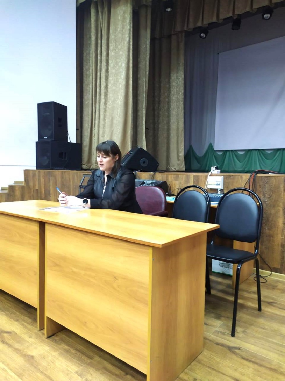 В Иссинском районе состоялся семинар с  представителями бизнеса и бюджетной сферы района с участием представителей налоговой инспекции