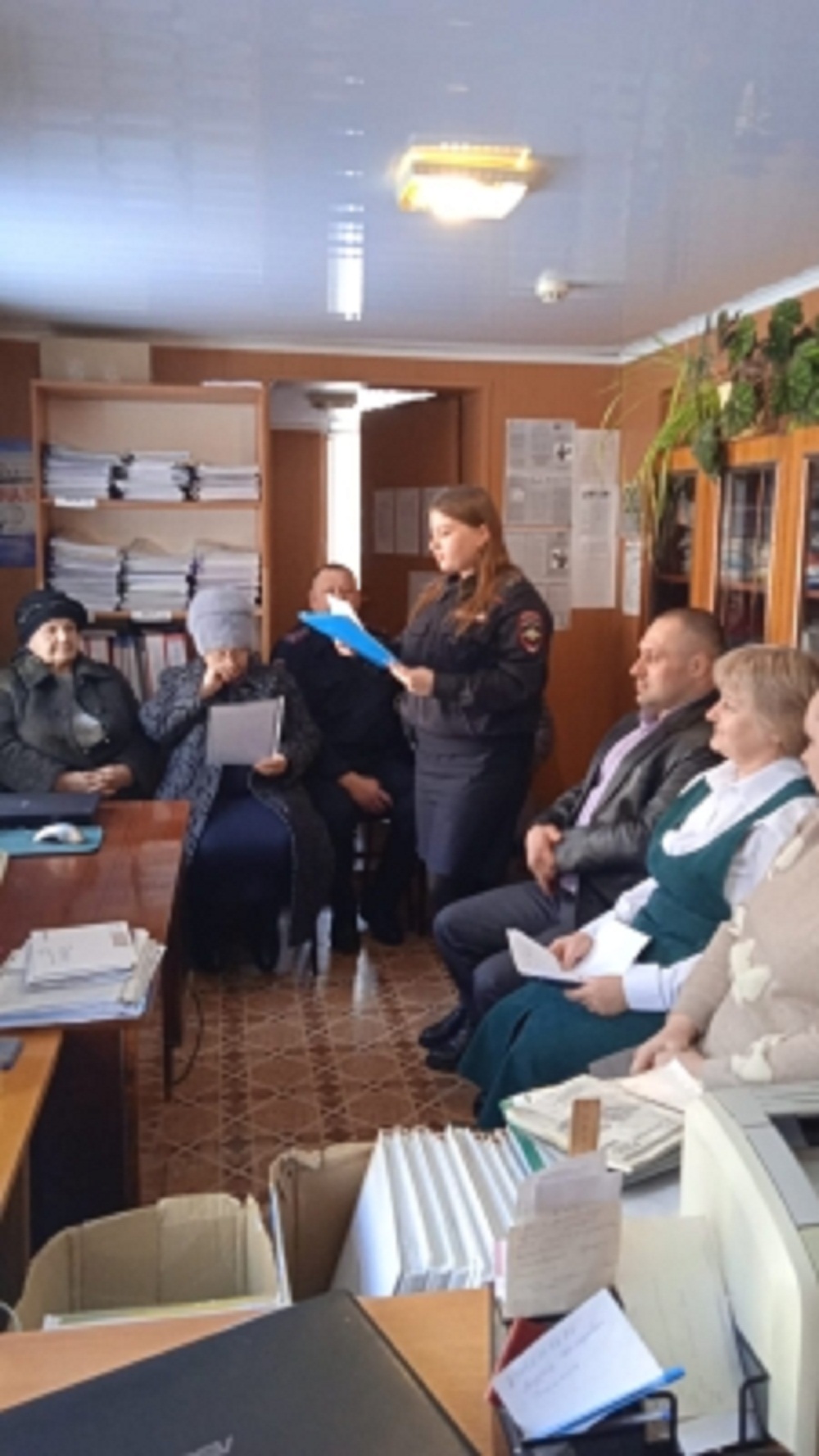 В администрации Каменно-Бродского сельсовета Иссинского района состоялось заседание Совета общественности по профилактике правонарушений В администрации Каменно-Бродского сельсовета Иссинского района состоялось заседание Совета общественности по профилактике правонарушений