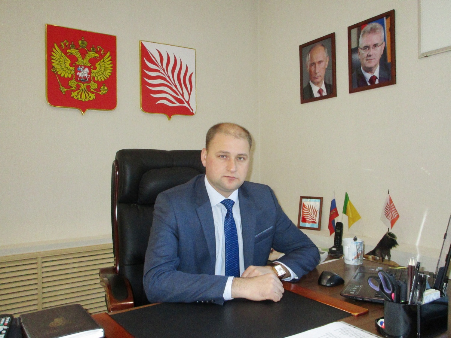 Николай Аргаткин поздравил иссинцев с Новым годом и Рождеством Христовым