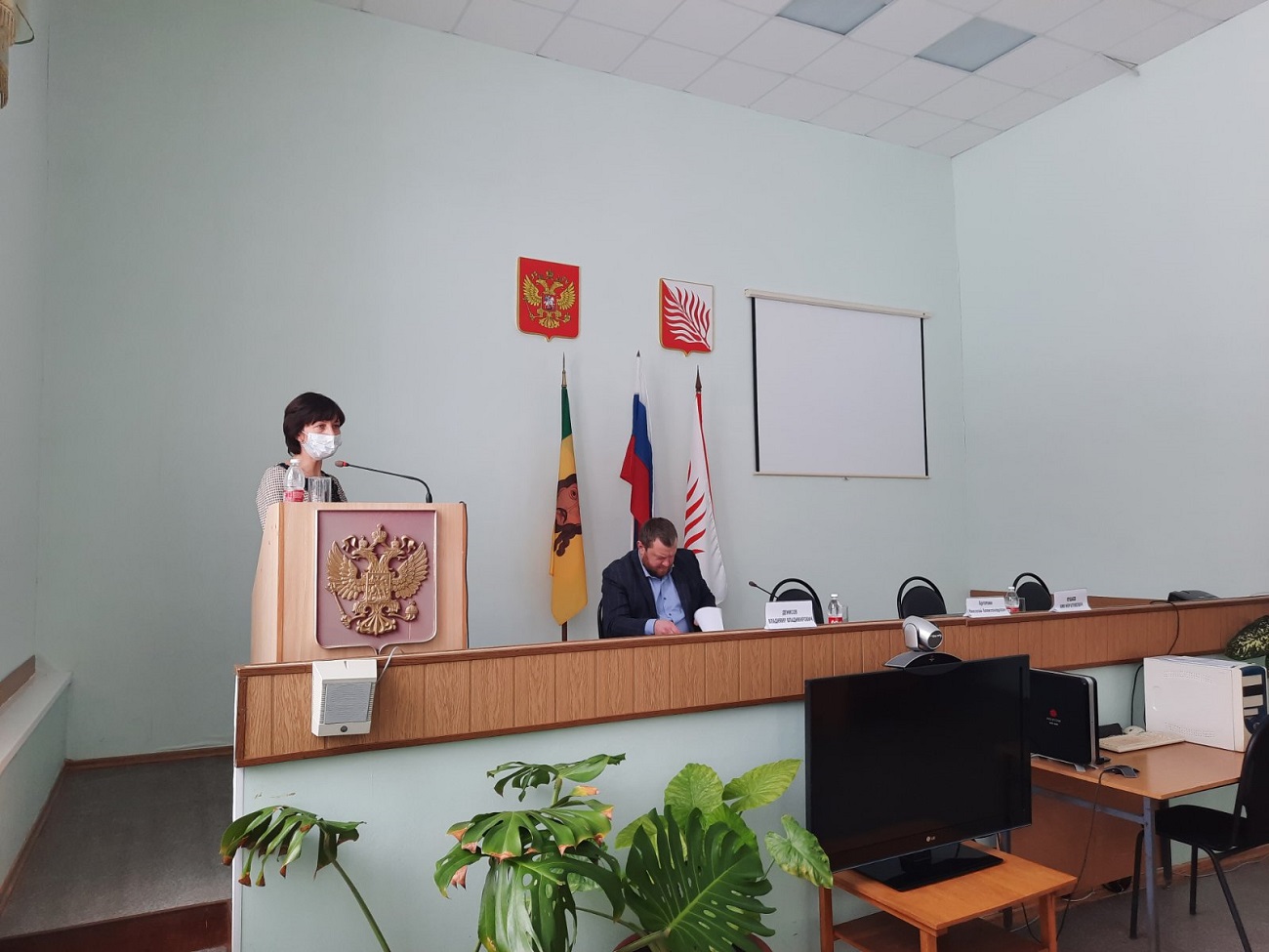 В Иссинском районе прошла очередная сессия Собрания представителей В Иссинском районе прошла очередная сессия Собрания представителей