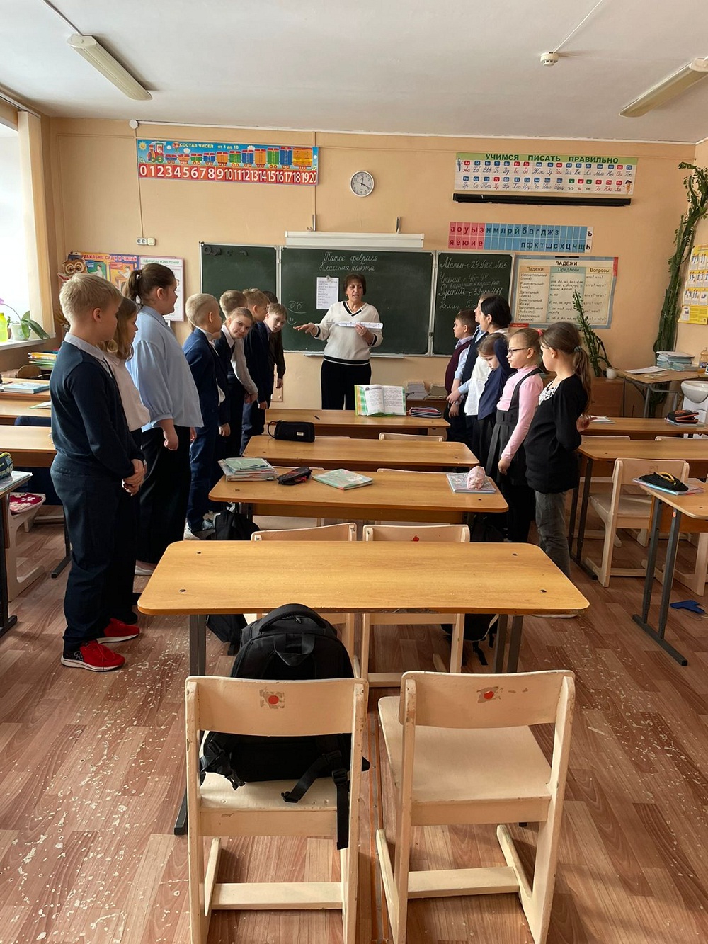 Библиотекарь Центральной районной библиотеки р.п. Исса провела с учащимися начальных классов МБОУ Лицей р.п. Исса имени Н.Н. Гаврилова» познавательно-игровой час «Пилюлькины советы» Библиотекарь Центральной районной библиотеки р.п. Исса провела с учащимися начальных классов МБОУ Лицей р.п. Исса имени Н.Н. Гаврилова» познавательно-игровой час «Пилюлькины советы»