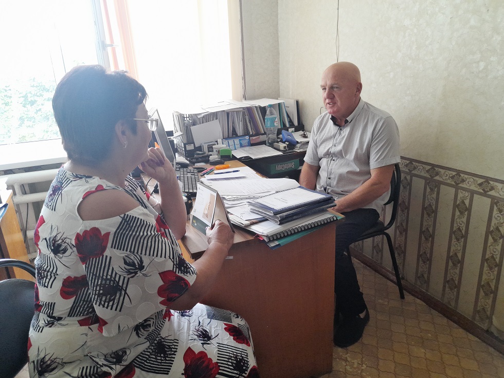Депутат Собрания представителей Иссинского района Пензенской области Рафик Юсупов провел прием граждан