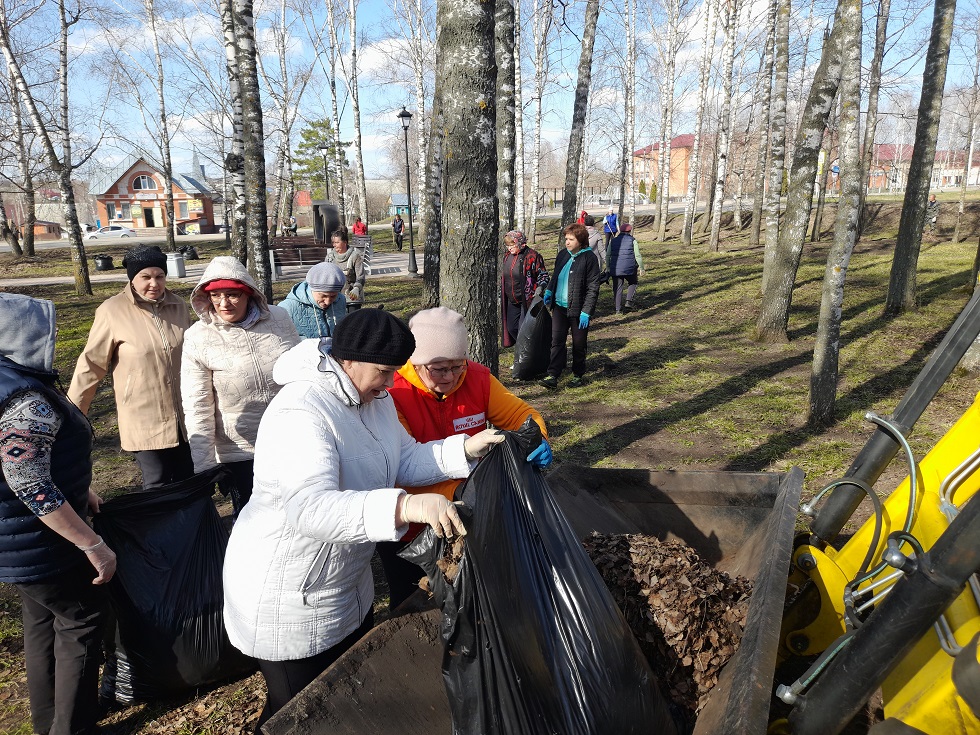 В Иссинском районе проводятся мероприятия по благоустройству территорий