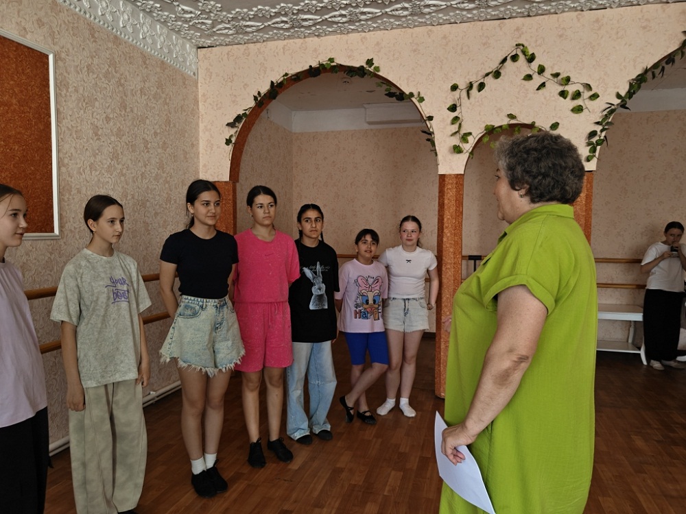 Профилактика вредных привычек: беседа с подростками в Центральном районном Доме культуры