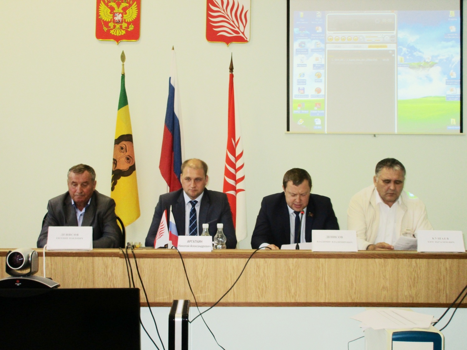 Депутаты Собрания представителей Иссинского района четвертого созыва провели заседание первой организационной сессии