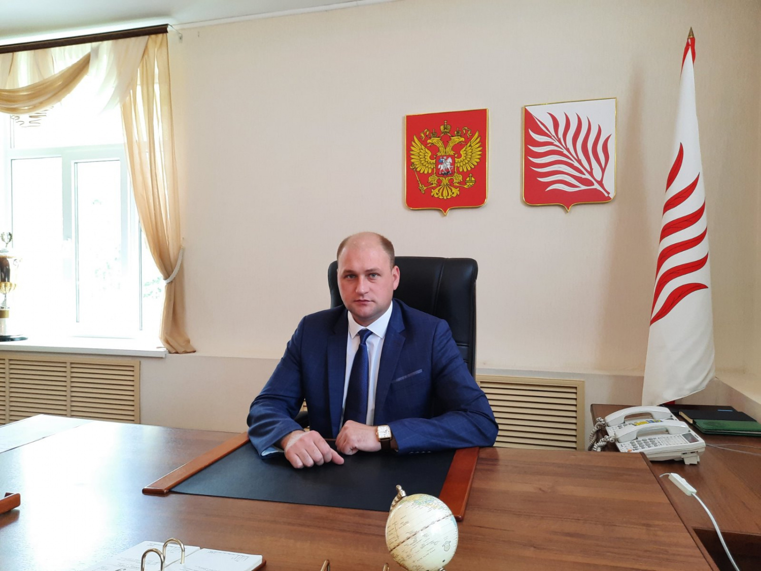 Поздравление главы администрации Иссинского района Николая Аргаткина с Днем строителя