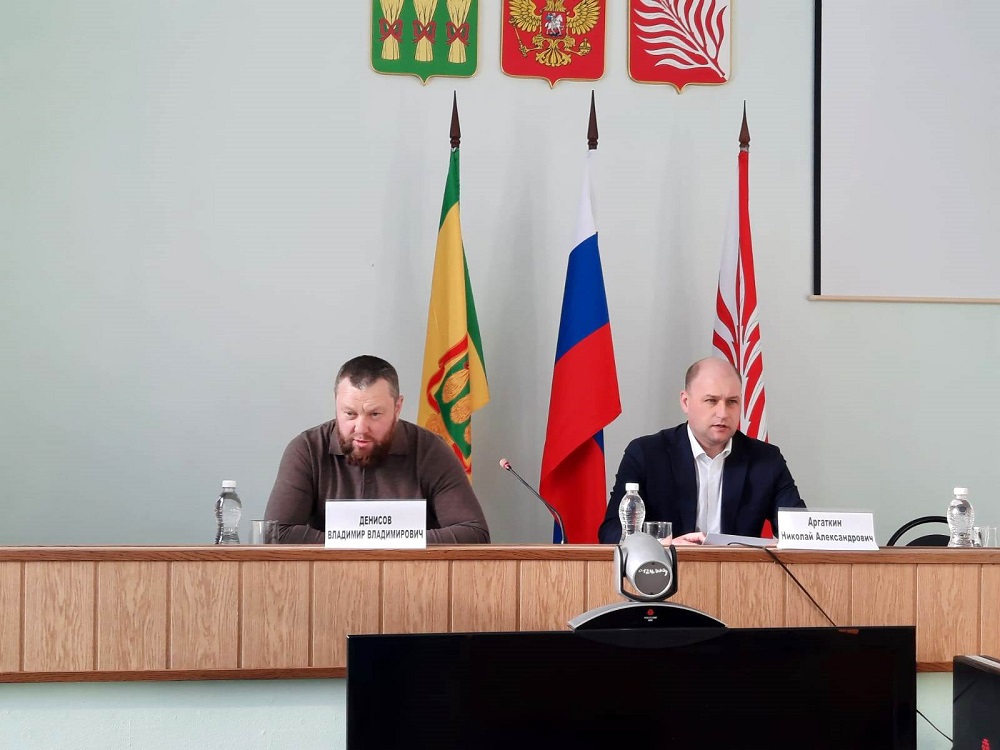 В Иссинском районе состоялась очередная сессия Собрания представителей