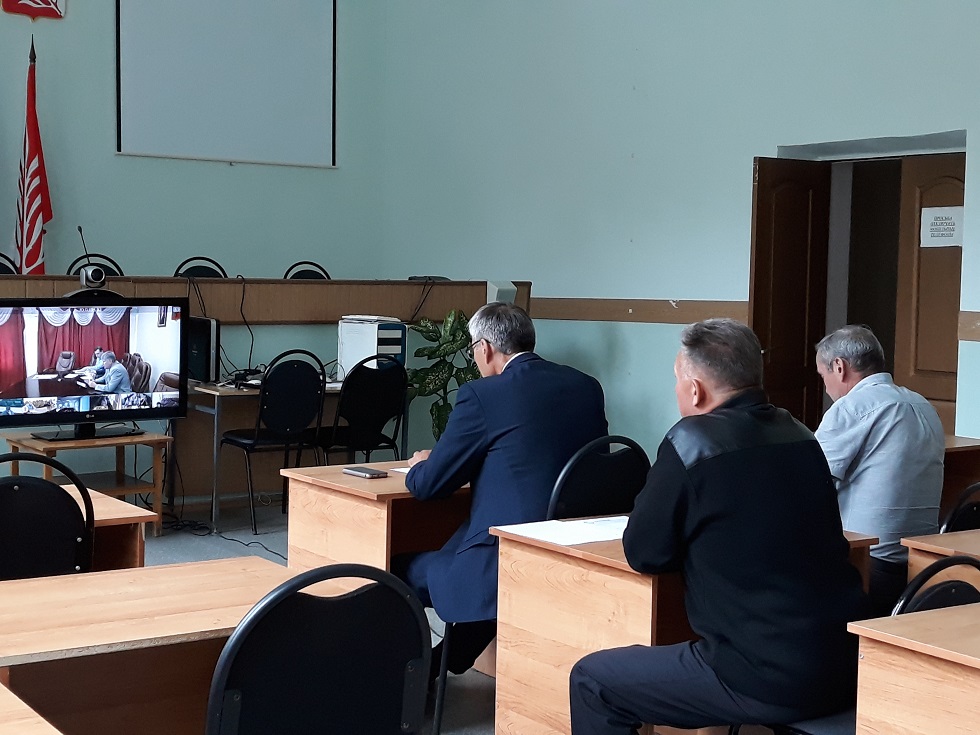 Представители администрации Иссинского района приняли участие в совещании по вопросу перехода на новою систему обращения с твердыми коммунальными отходами