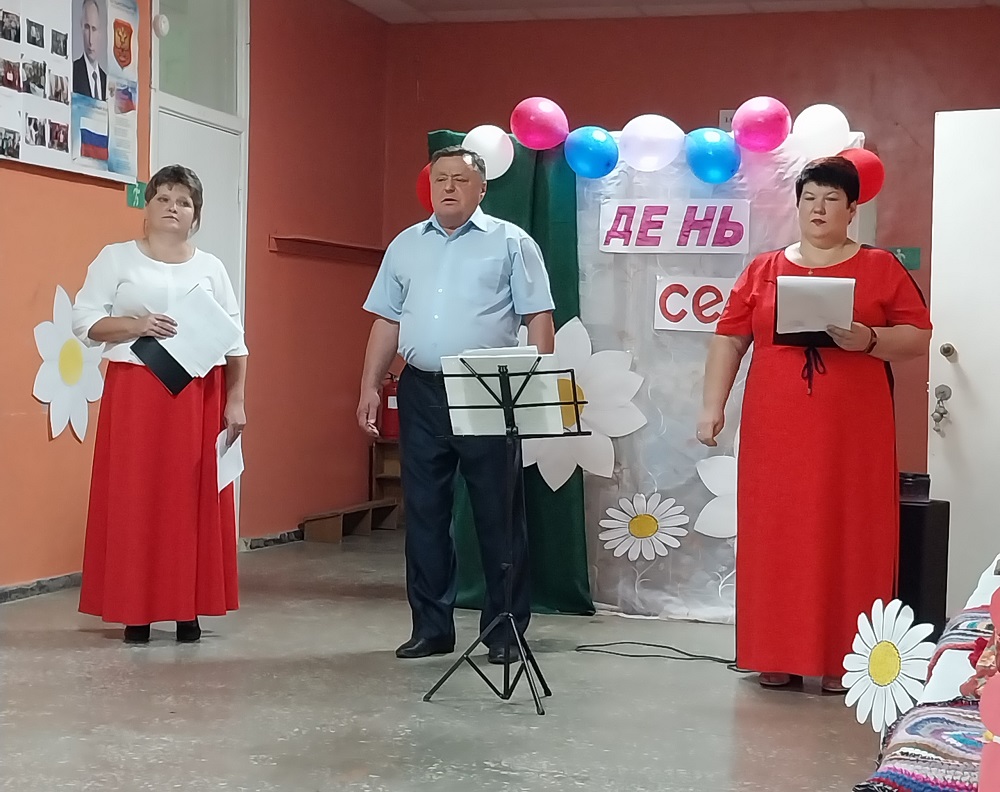 Торжественное празднование Дня села в Бекетовке Иссинского района Торжественное празднование Дня села в Бекетовке Иссинского района