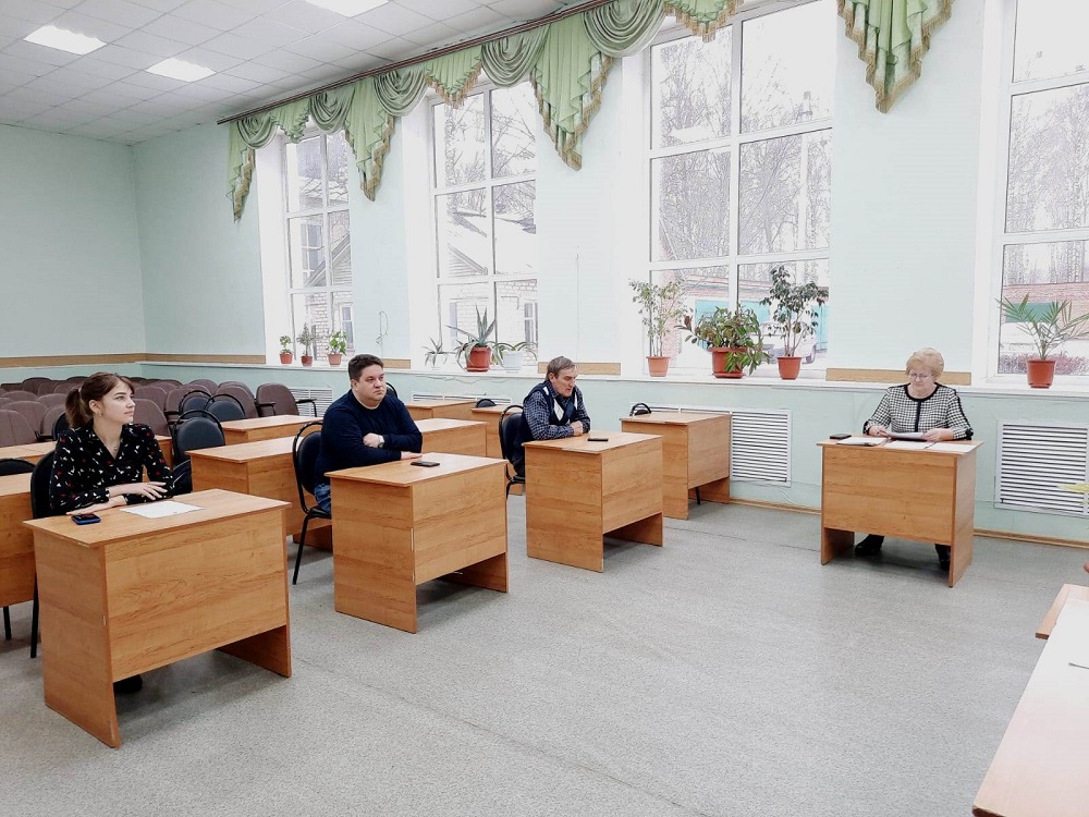 В администрации Иссинского района состоялось заседание комиссии по бюджетной, налоговой и экономической политике В администрации Иссинского района состоялось заседание комиссии по бюджетной, налоговой и экономической политике