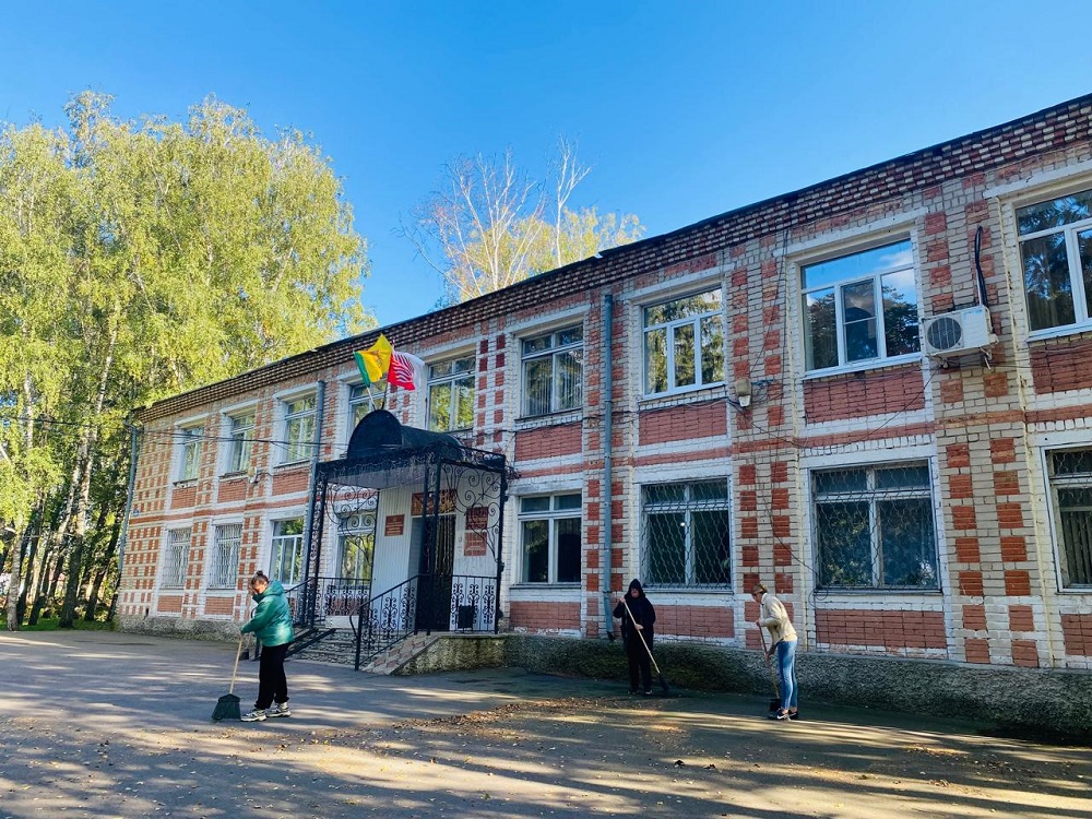 В Иссинском районе продолжаются мероприятия по благоустройству и санитарной очистке территорий