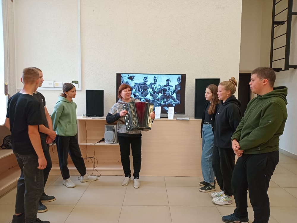 Вечер воспоминаний «Солдатская душа: песни войны» Вечер воспоминаний «Солдатская душа: песни войны»