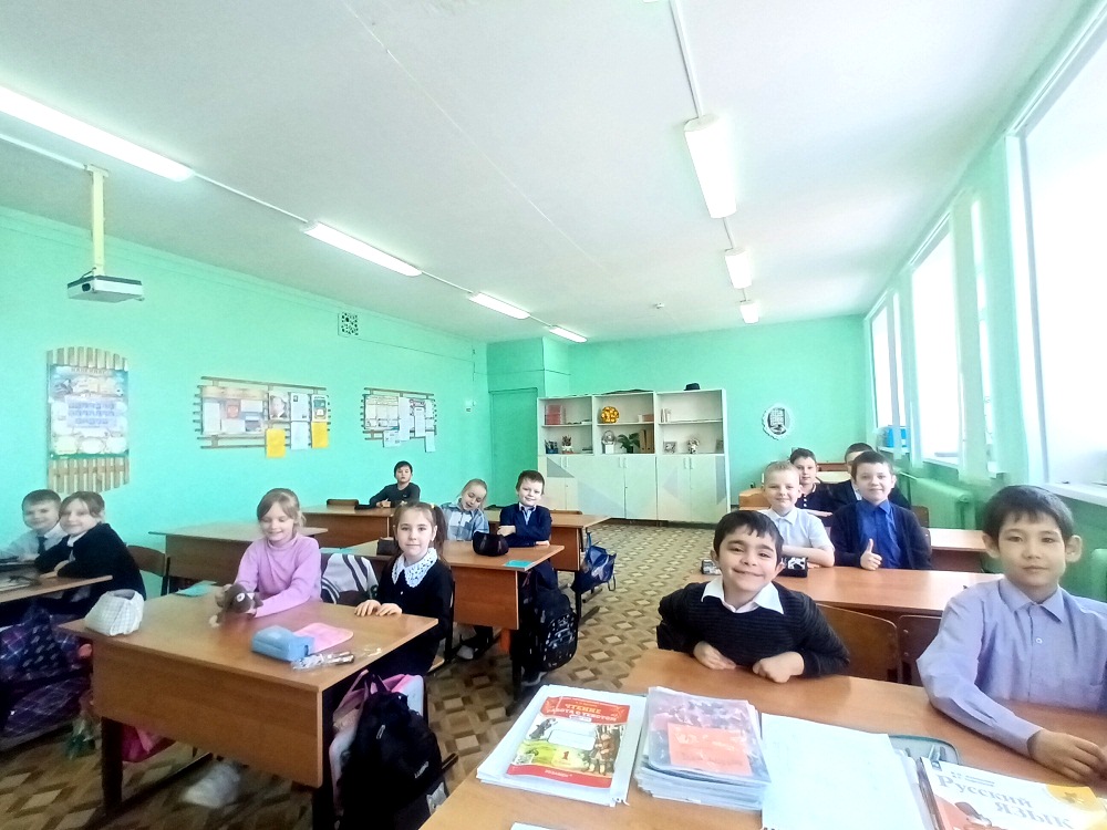 В МБОУ «Лицей имени Н.Н. Гаврилова» для учащихся 1 класса была проведена конкурсно-игровая программа "Поиграем - угадаем" В МБОУ «Лицей имени Н.Н. Гаврилова» для учащихся 1 класса была проведена конкурсно-игровая программа "Поиграем - угадаем"