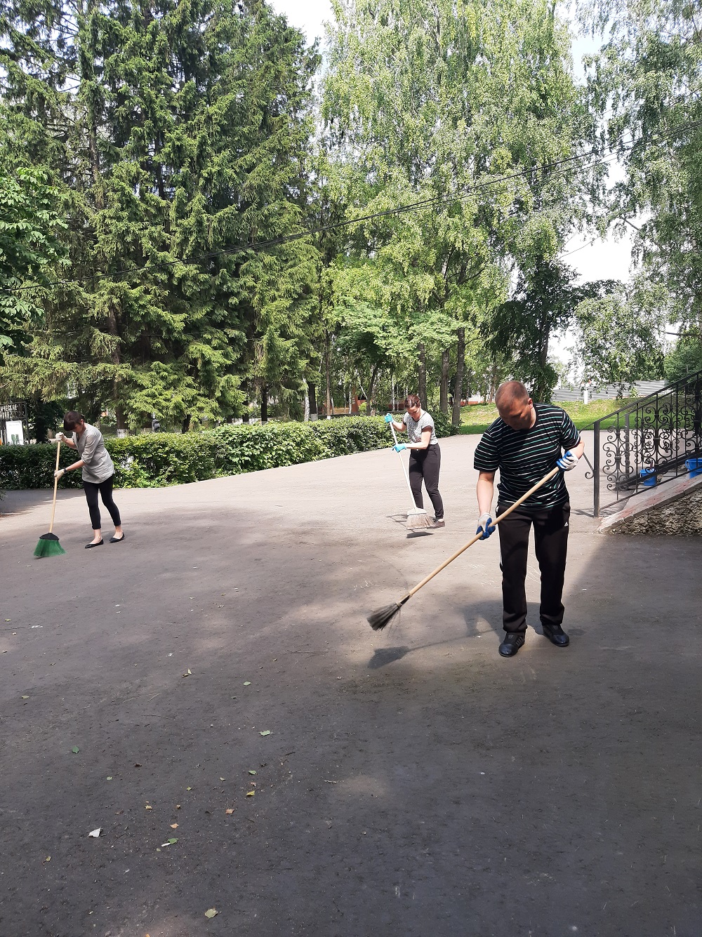В р.п. Исса проводятся мероприятия по благоустройству