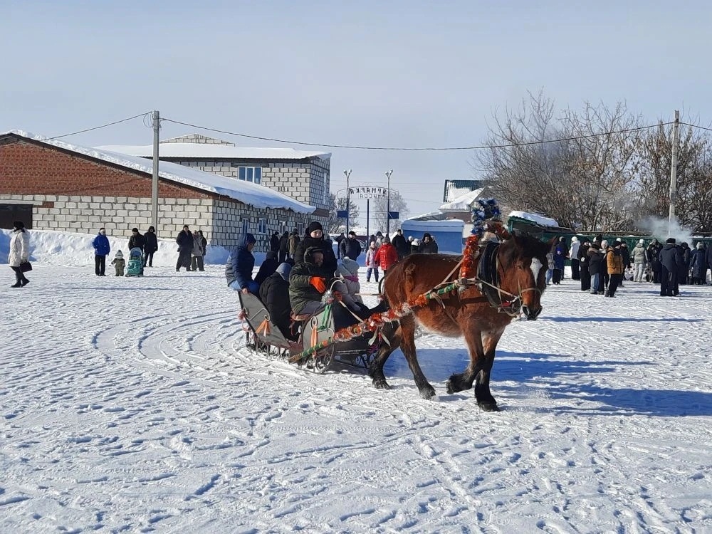  Яркое празднование Масленицы в р.п. Исса