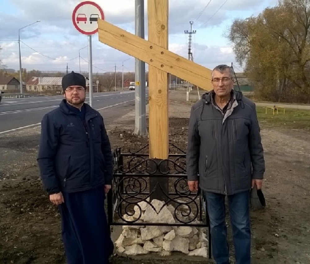 В Иссинском районе проводится благоустройство культовых сооружений В Иссинском районе проводится благоустройство культовых сооружений
