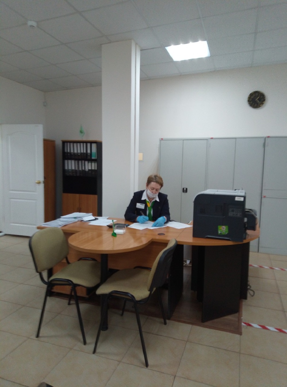 Сотрудники районной администрации провели мониторинг в сфере потребительского рынка