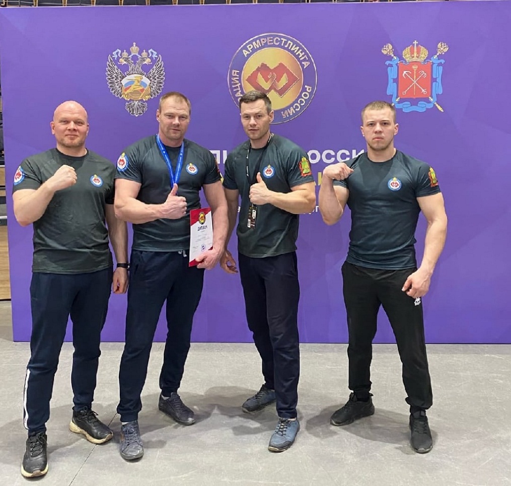 Иссинские армрестлеры выступили на Чемпионате России по армрестлингу