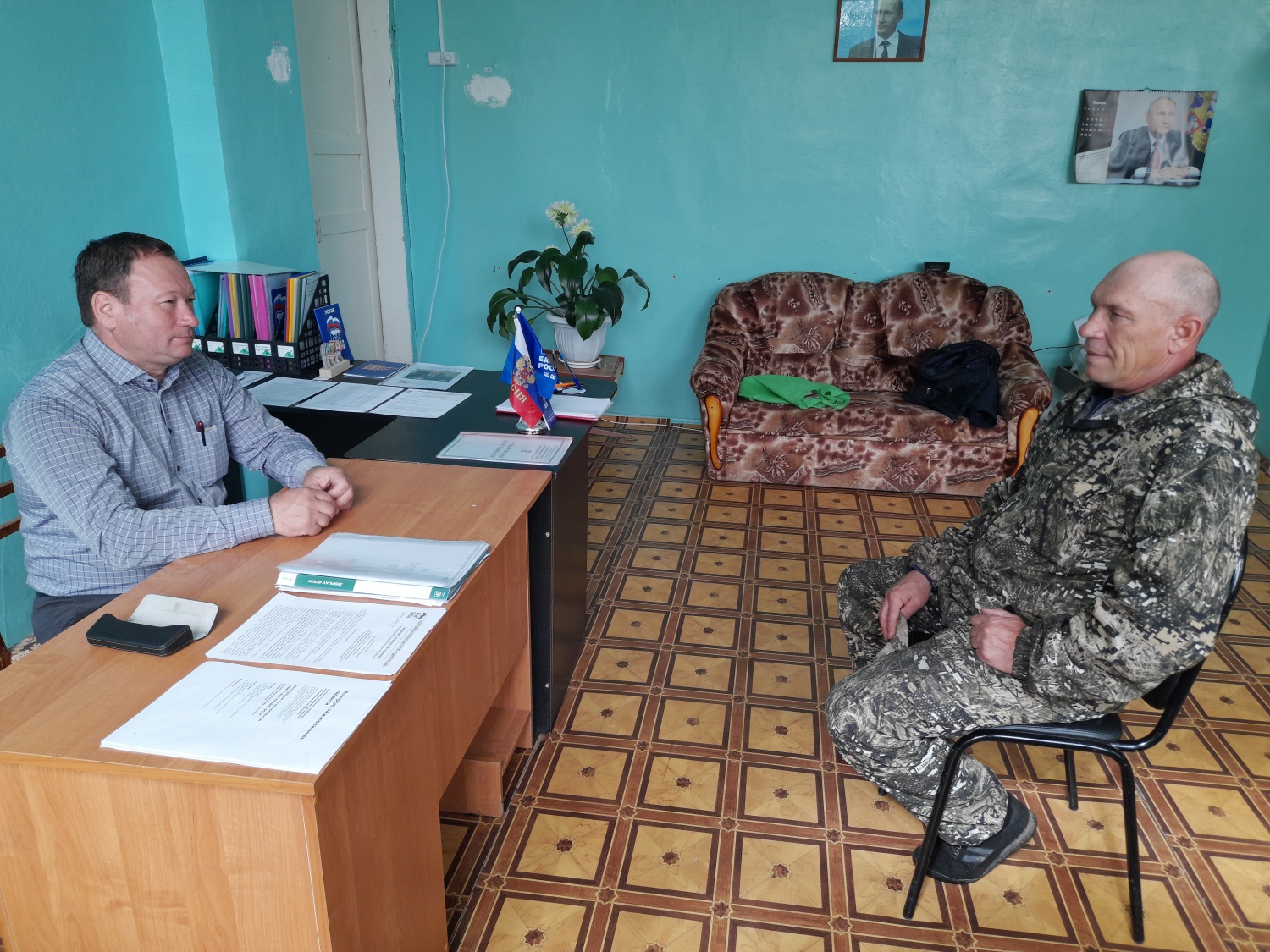 Депутат Собрания представителей Иссинского района Пензенской области Дамир Хайров провел прием населения