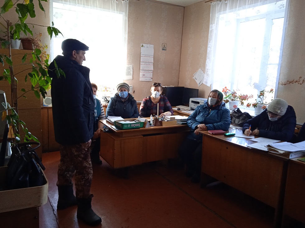 Депутат Собрания представителей Иссинского района Пензенской области Владимир Антонов встретился с населением Каменно-Бродского сельсовета Депутат Собрания представителей Иссинского района Пензенской области Владимир Антонов встретился с населением Каменно-Бродского сельсовета