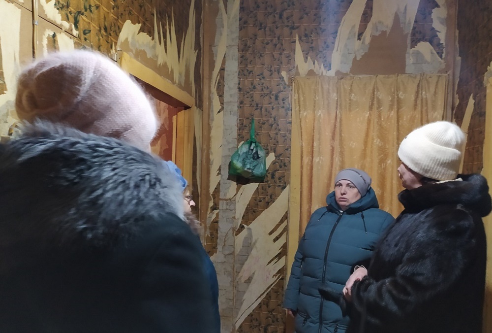 На территории Иссинского района проведен межведомственный профилактический рейд по семьям «группы риска» На территории Иссинского района проведен межведомственный профилактический рейд по семьям «группы риска»