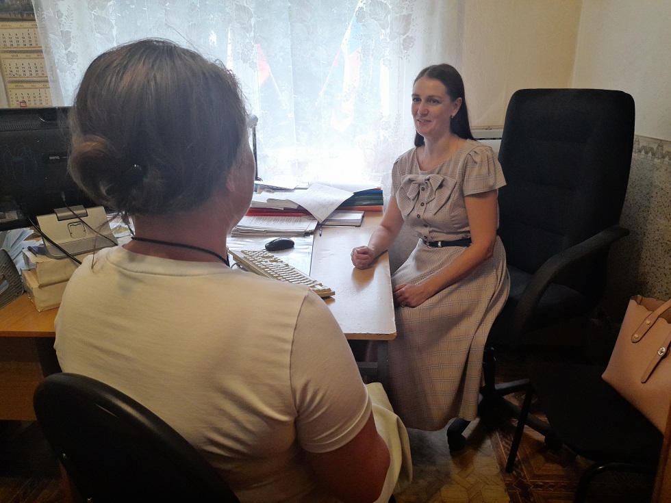 Депутат Собрания представителей Иссинского района Пензенской области Татьяна Сатыренко провела прием граждан