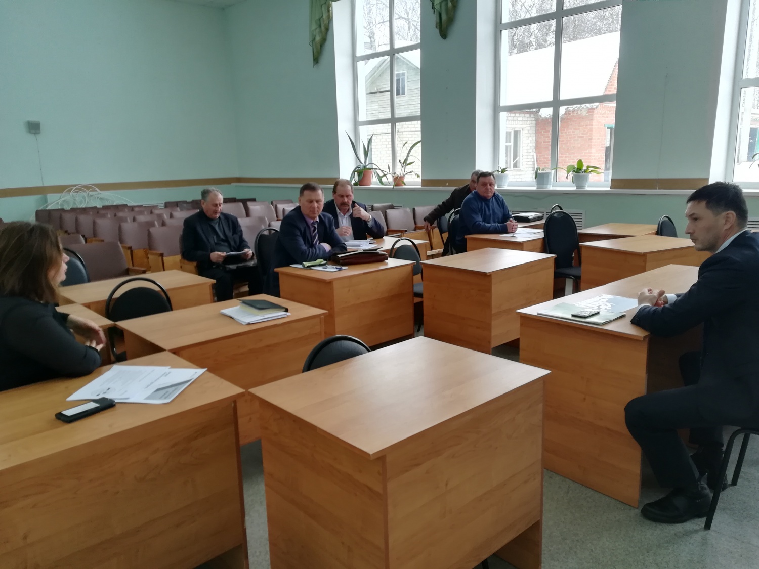 Главам администраций поселений и представителям бизнеса рассказали о проекте «Электронная деревня» Главам администраций поселений и представителям бизнеса рассказали о проекте «Электронная деревня»