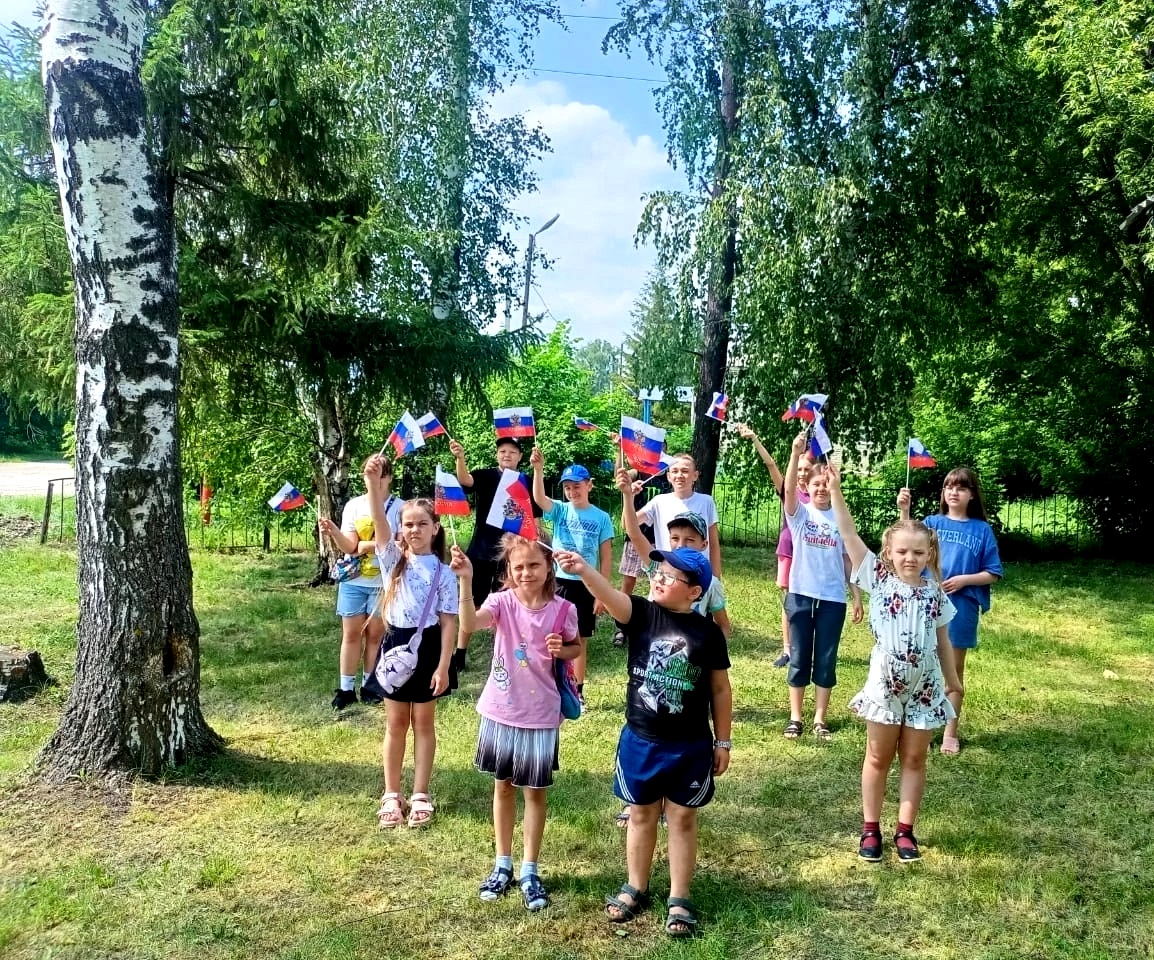 День Флага России в селе Уварово