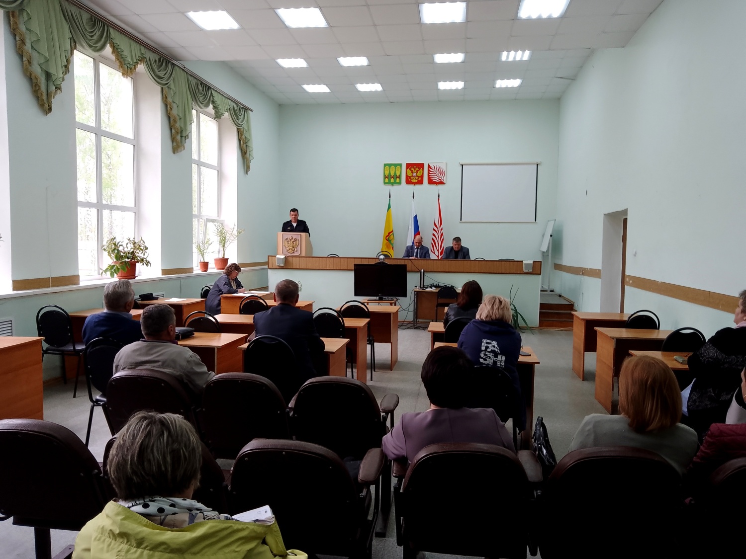 В администрации Иссинского района проведено заседание антитеррористической комиссии Иссинского района
