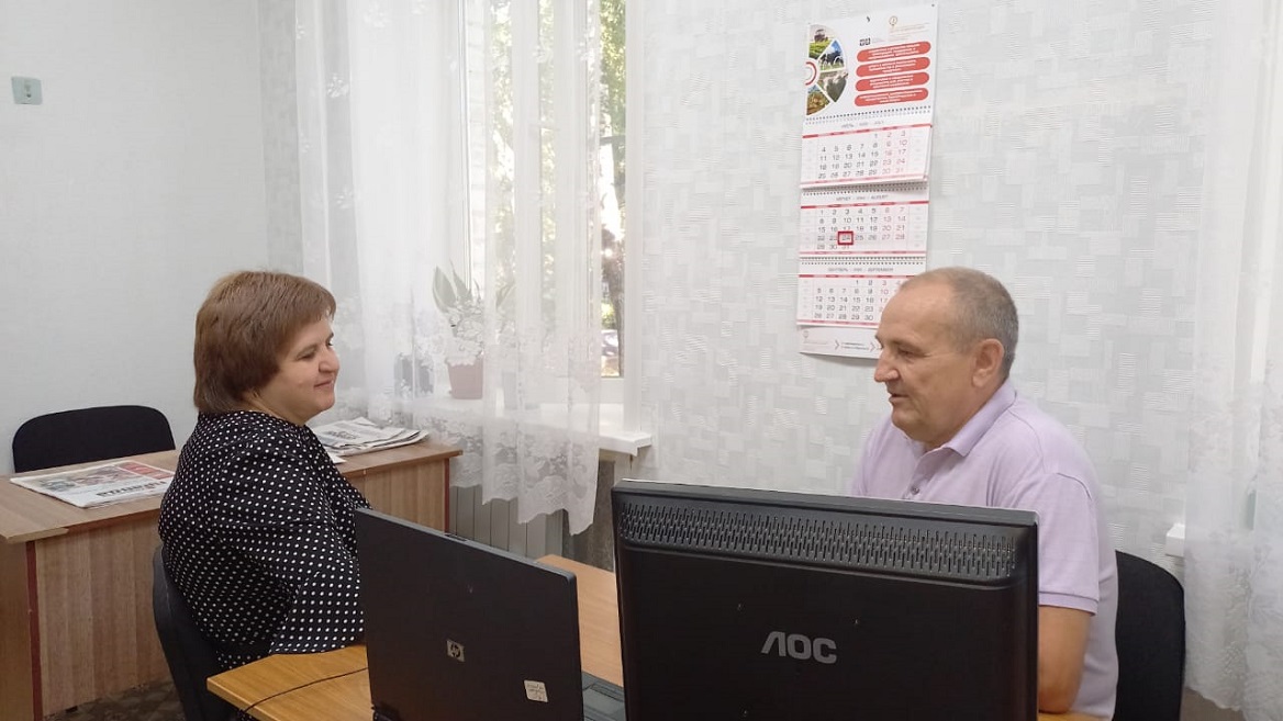 Депутат Собрания представителей Иссинского района Пензенской области Александр Антонов провел прием граждан