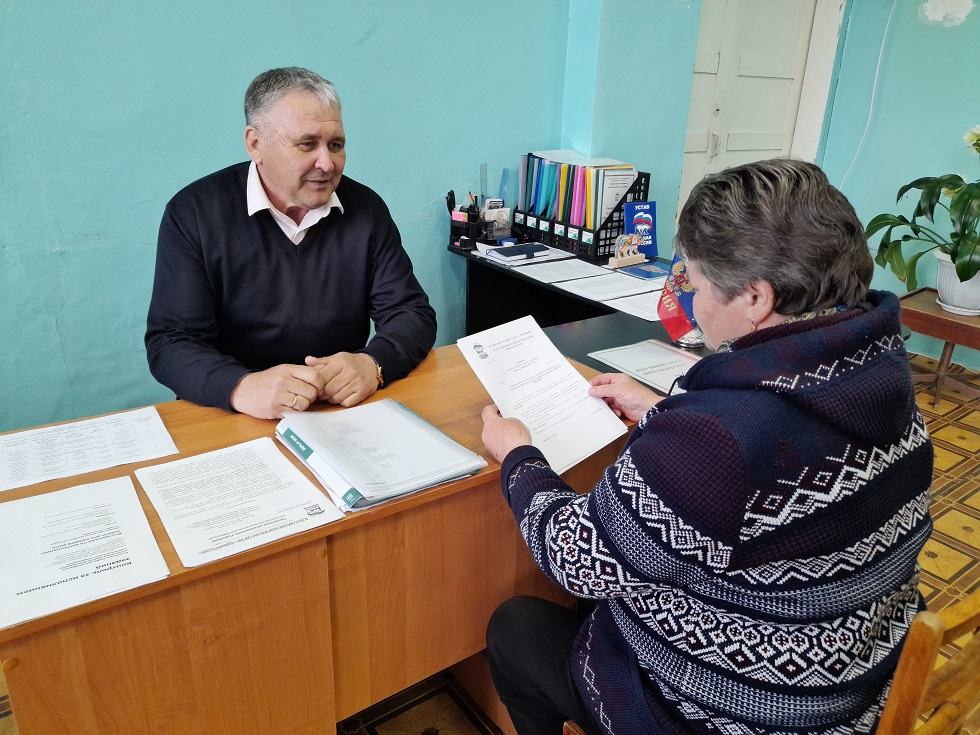 Депутат Собрания представителей Иссинского района Пензенской области Ким Кушаев провел прием населения Депутат Собрания представителей Иссинского района Пензенской области Ким Кушаев провел прием населения