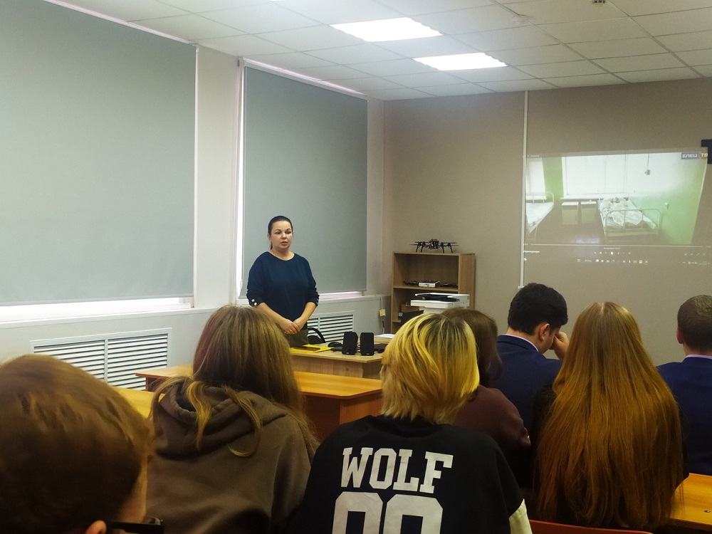 В лицее р.п.Исса прошёл информационный час "Точка невозврата"