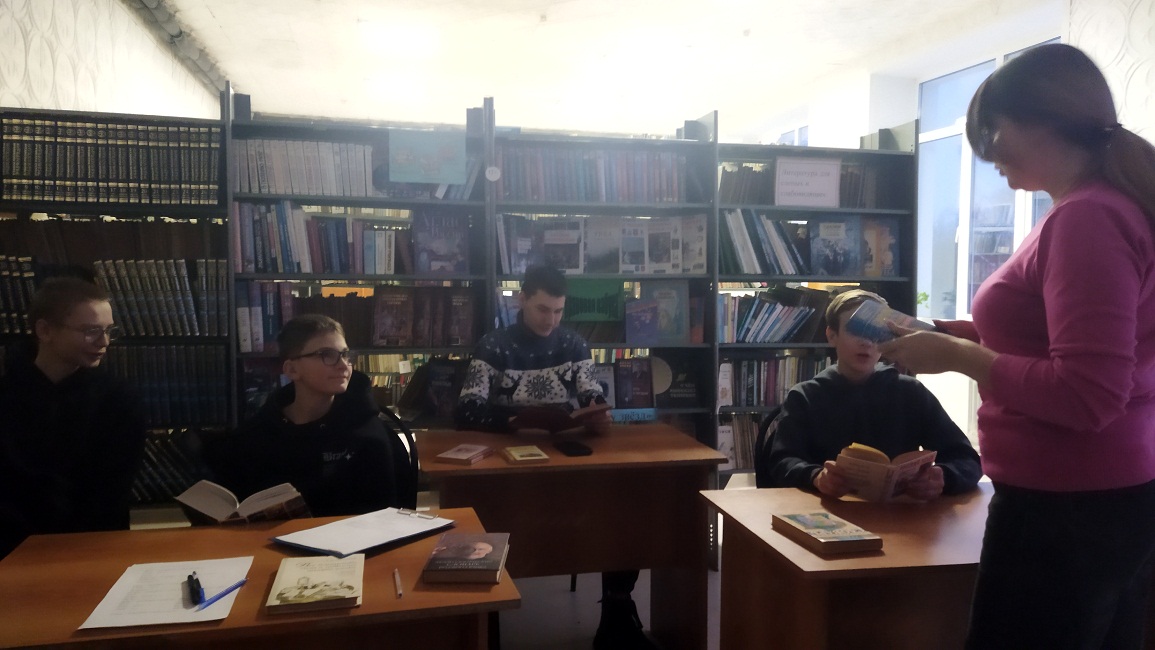 В библиотеке с. Булычево проведен час словесности «Сила и красота родного языка» В библиотеке с. Булычево проведен час словесности «Сила и красота родного языка»