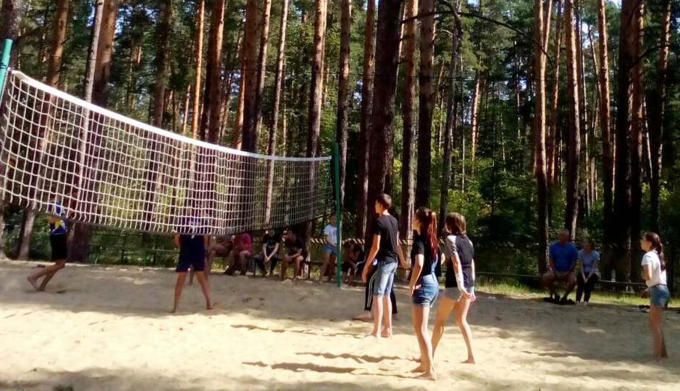 Команда ДЮСШ Иссинского района - победитель соревнований по волейболу Команда ДЮСШ Иссинского района - победитель соревнований по волейболу