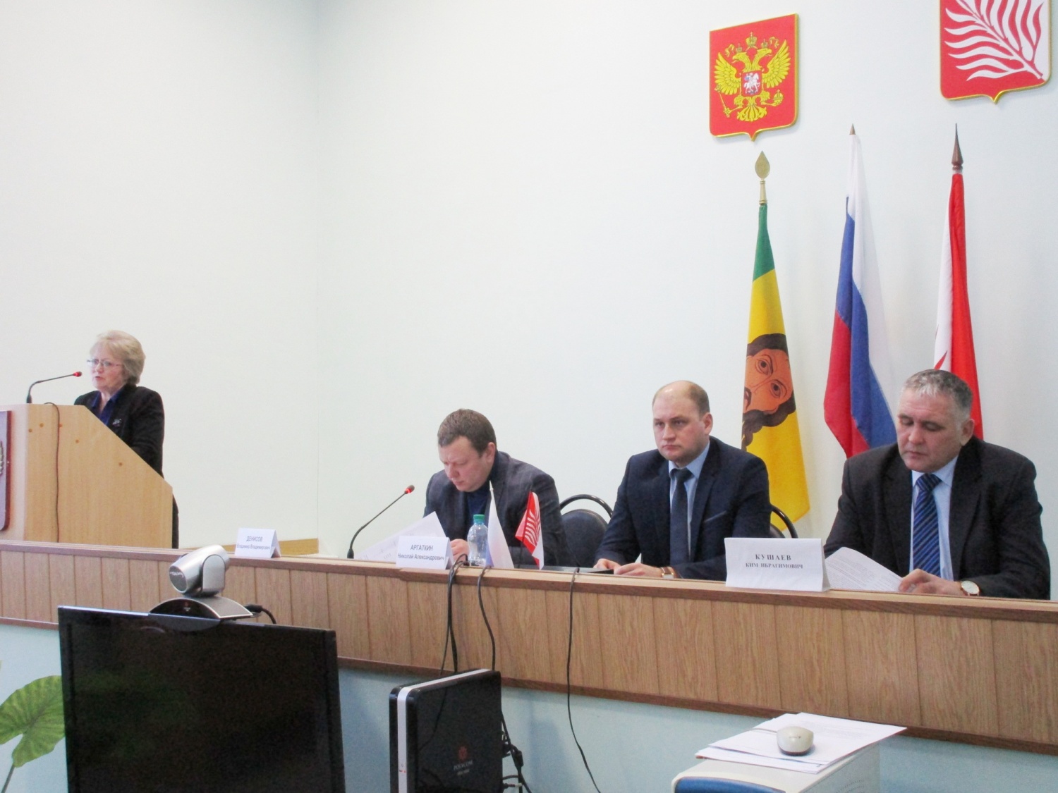 Принят бюджет Иссинского района на 2019 год и плановый период 2020 и 2021 годов