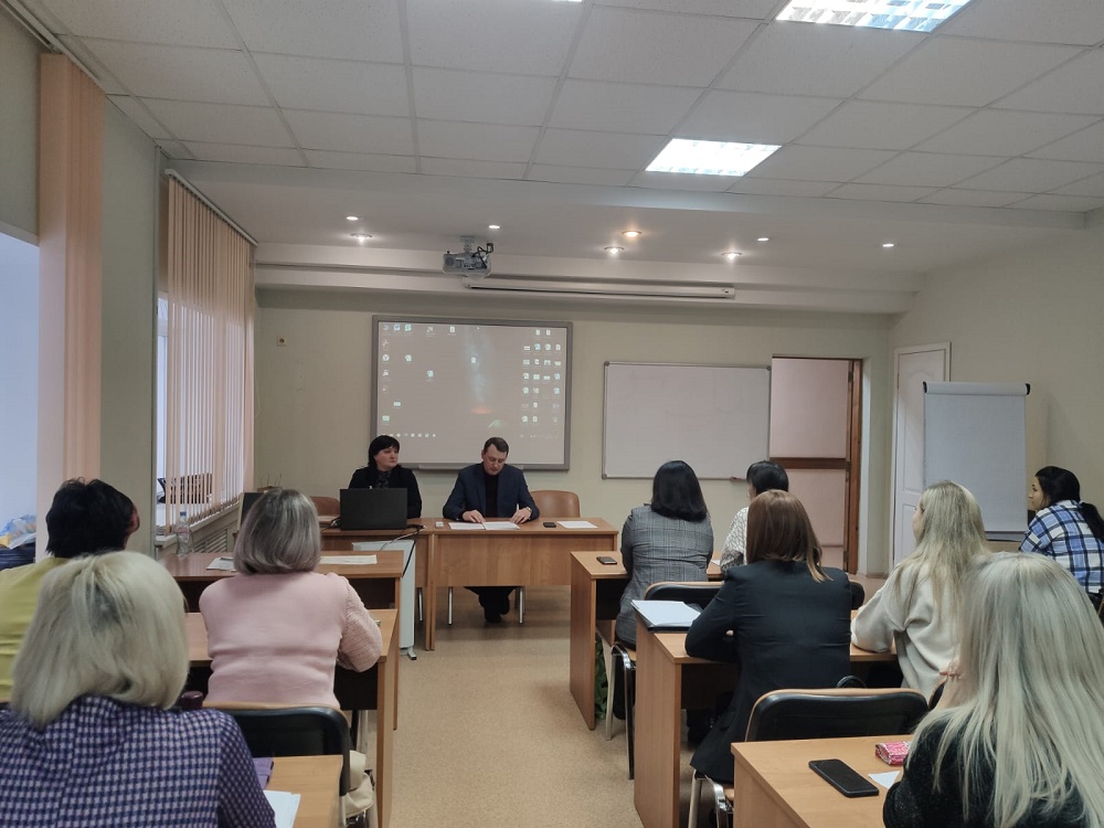 Ответственные секретари районных (городских) комиссий по делам несовершеннолетних и защите их прав приняли участие в областном семинаре-совещании