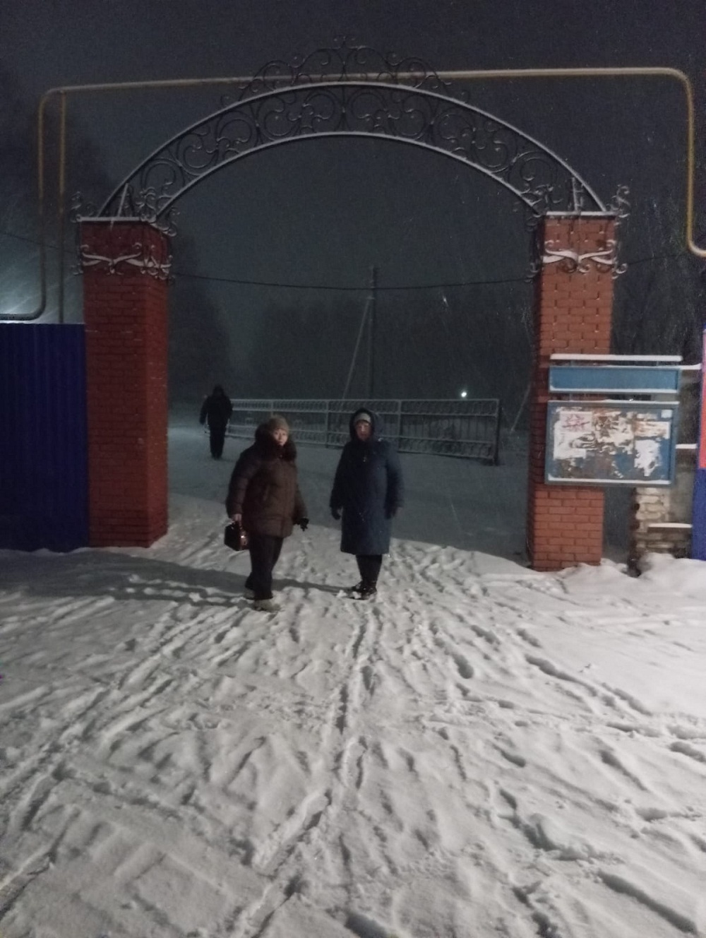 На территории Иссинского района проведены вечерние межведомственные рейдовые мероприятия по местам нахождения подростков