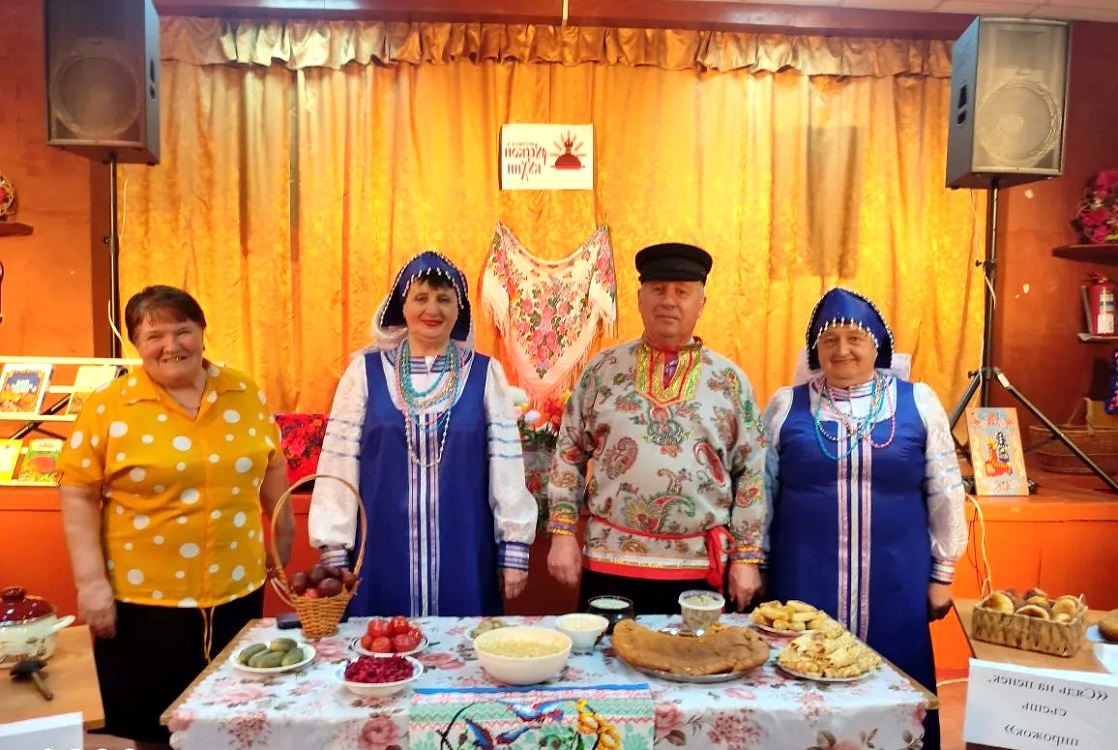 На этой неделе в Иссинском районе проходит фестиваль русской кухни. Старт ему был дан 13 апреля текущего года в селе Соловцово