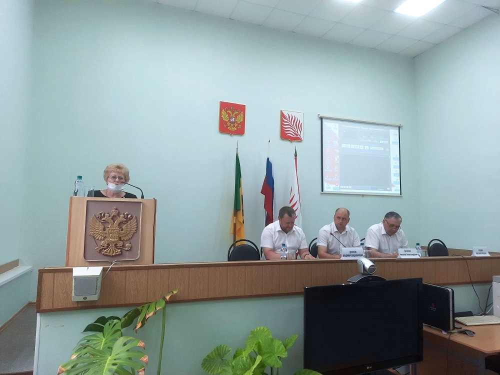 В Иссинском районе прошла очередная сессия Собрания представителей В Иссинском районе прошла очередная сессия Собрания представителей
