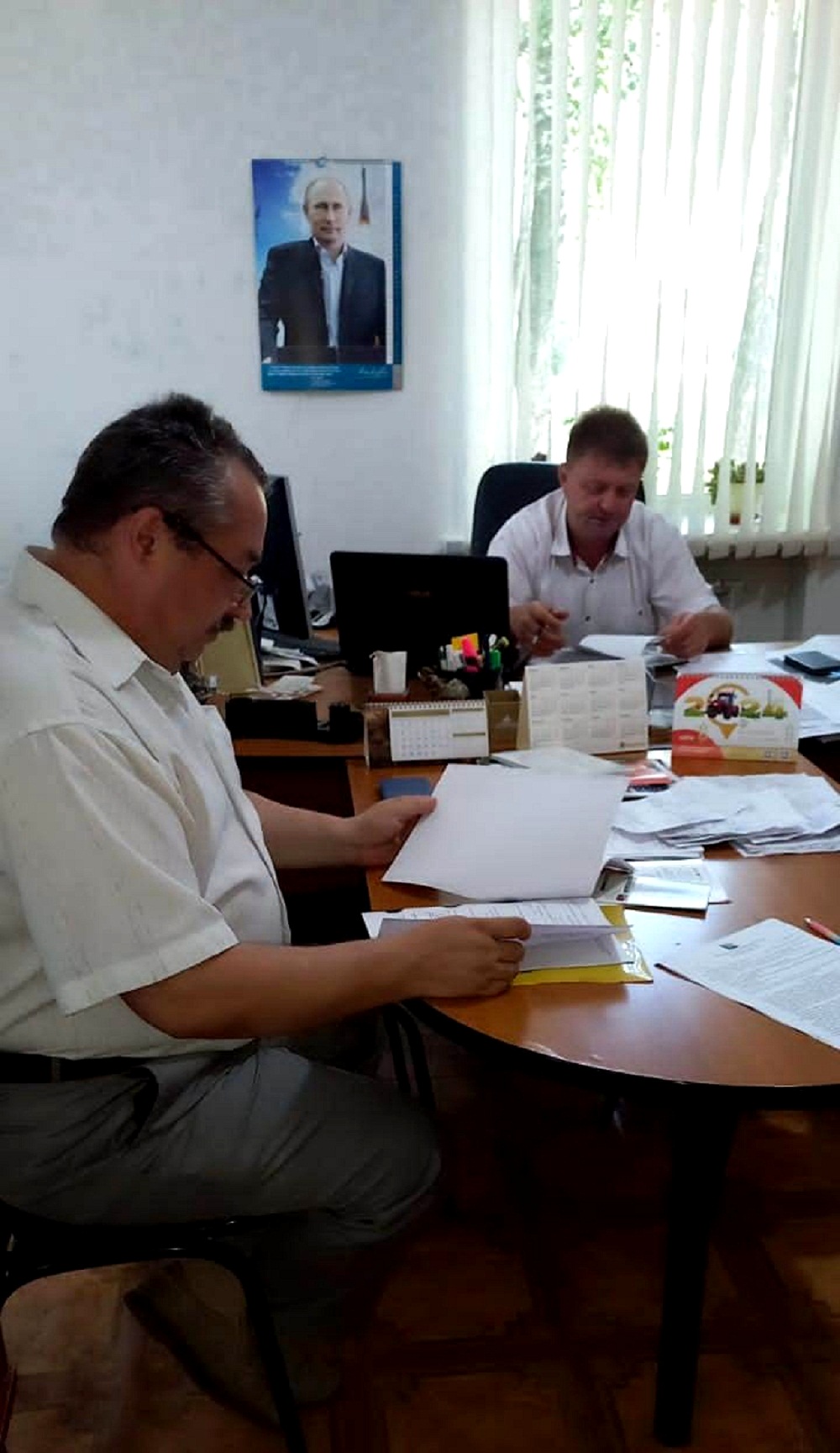 Административная комиссия Иссинского района провела заседание