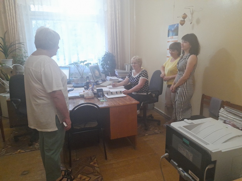 Депутат Собрания представителей Иссинского района Пензенской области Ольга Белорунова встретилась с населением