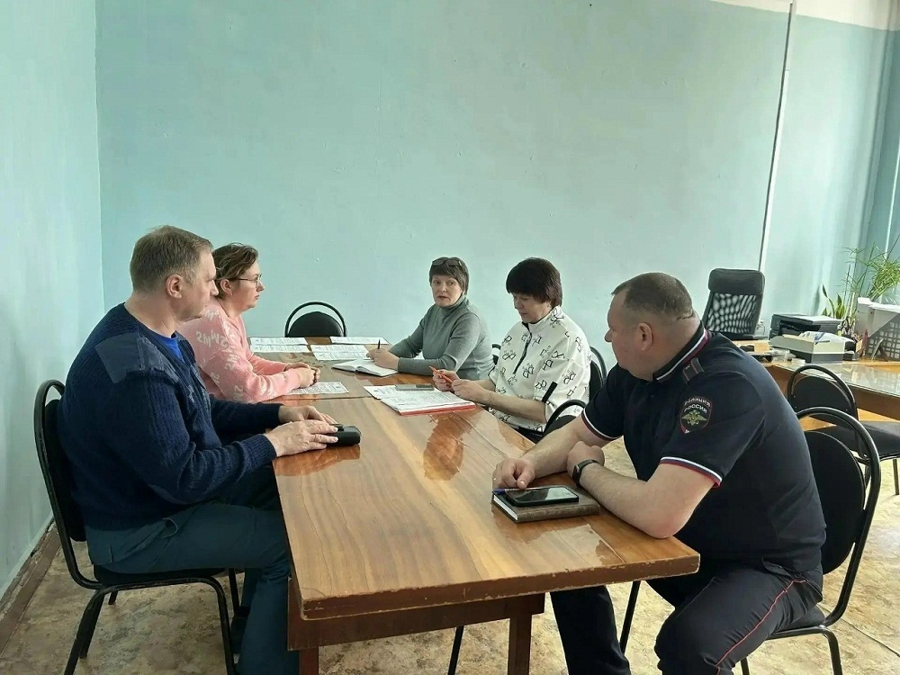  В Иссинском районе состоялось заседание проектного офиса по реализации программам дополнительного профессионального образования и профессионального обучения