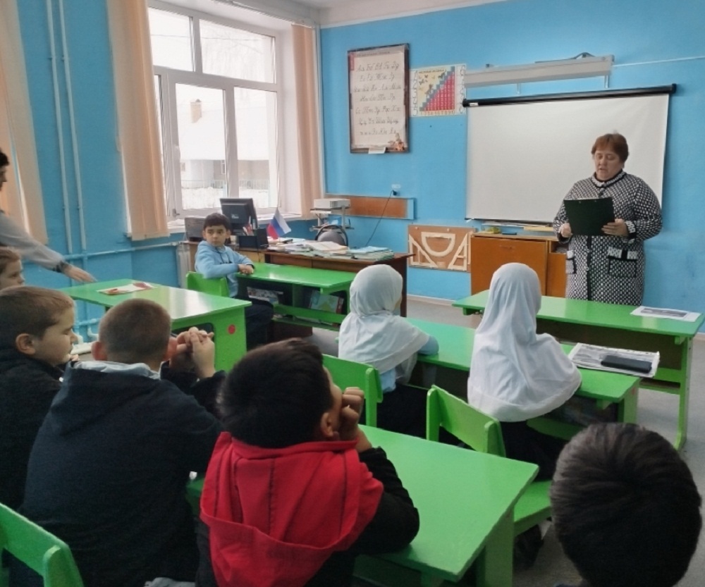 Библиотекарем библиотеки с.Уварово проведена беседа-инструктаж «Тонкий лед – к беде ведет» Библиотекарем библиотеки с.Уварово проведена беседа-инструктаж «Тонкий лед – к беде ведет»