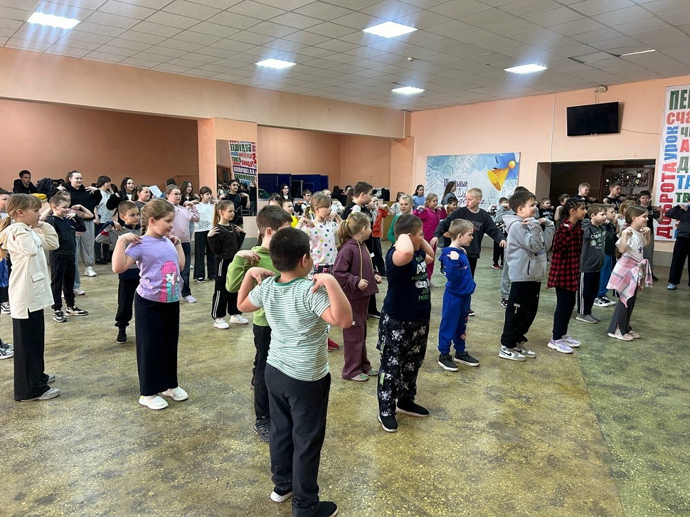 Утро с Молодой Гвардией