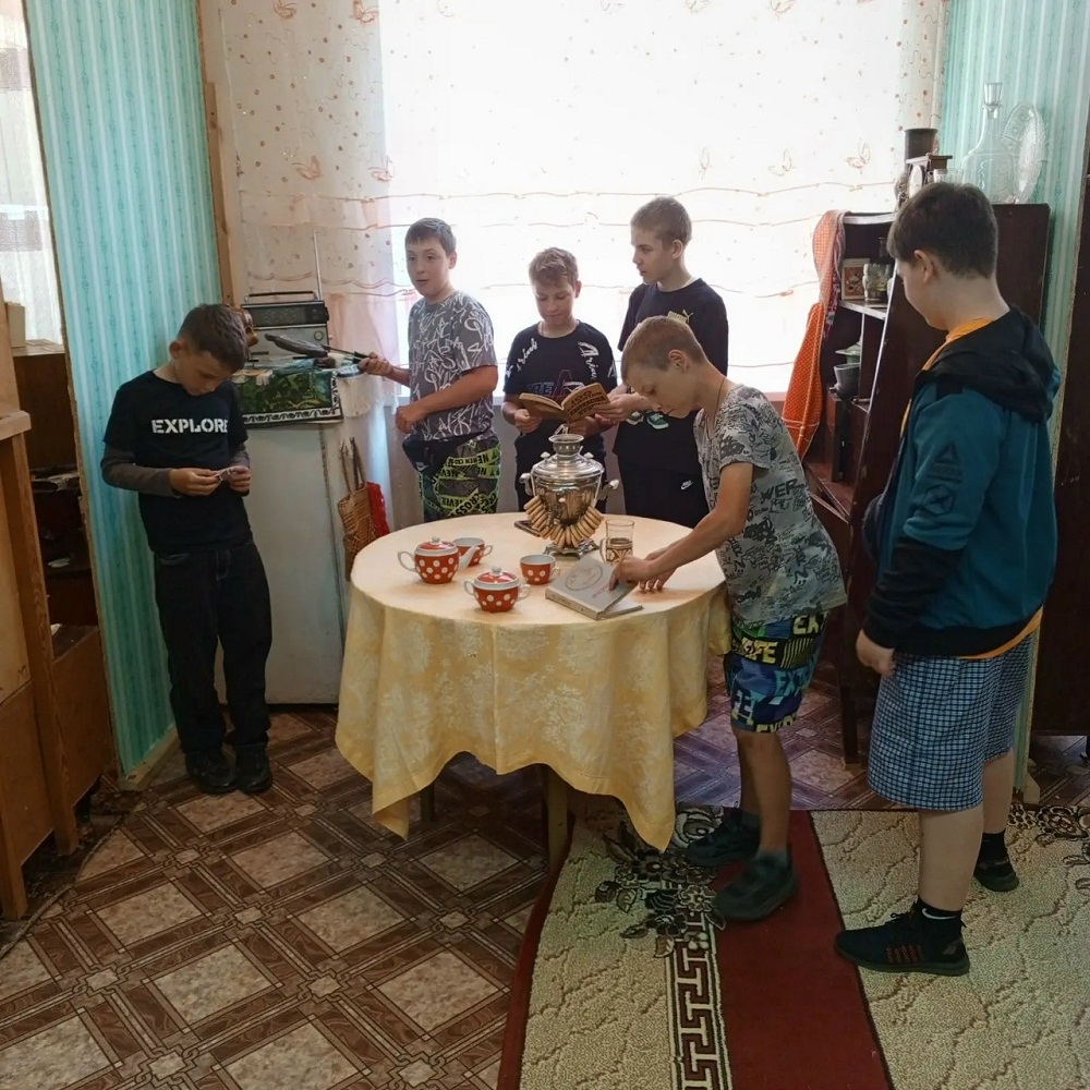 Насыщенный день в пришкольном лагере «Карусель»